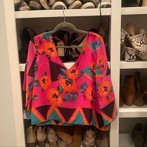 Bisou Bisou colorful floral long sleeve top/blouse